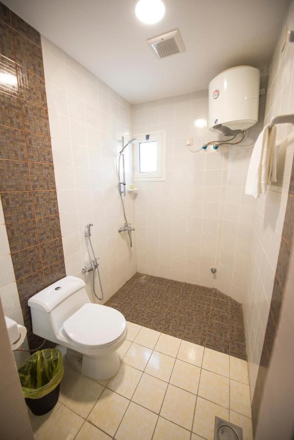 Al Nakhla Aparthotel Al-Hofuf Bagian luar foto